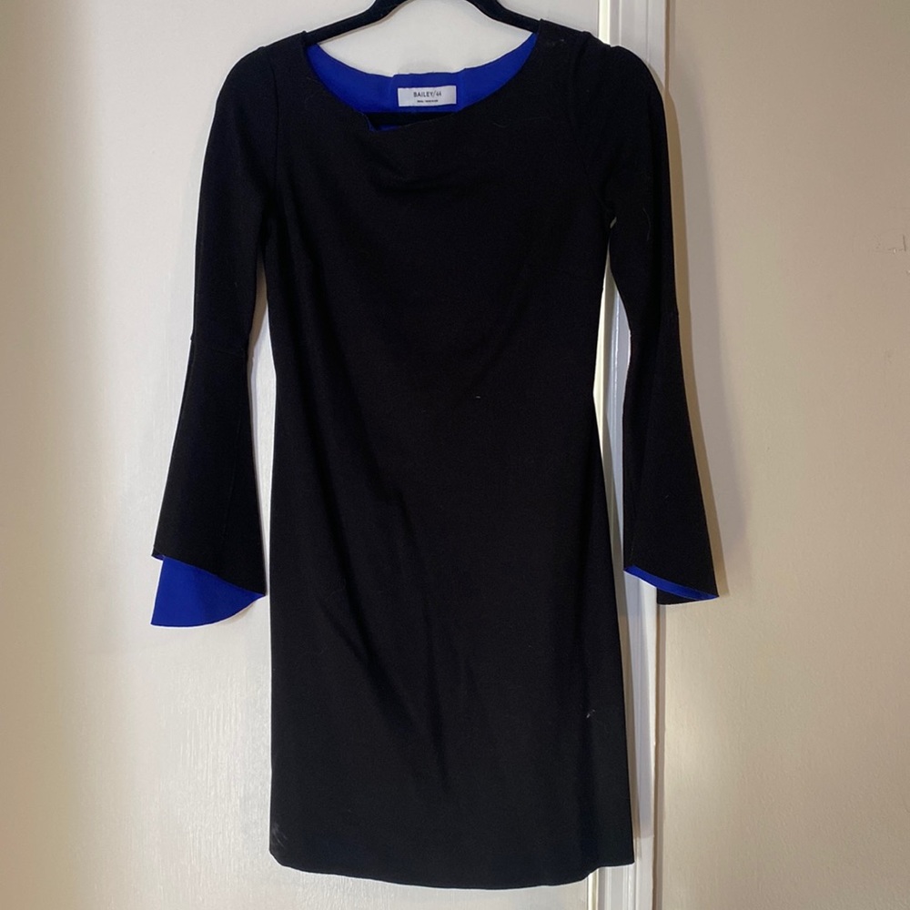 Long sleeve mini black dress